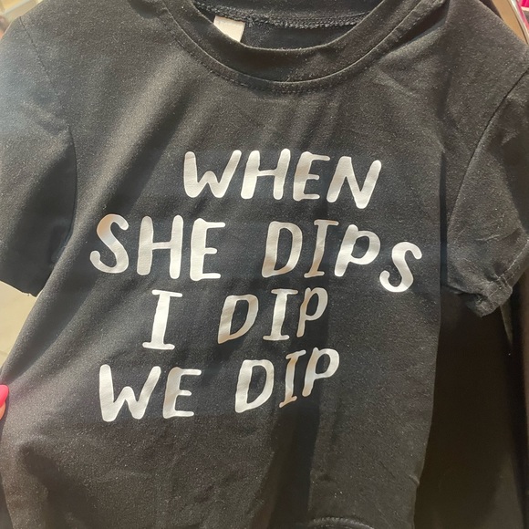 Mommy & Me - I put my baby on my hip tee set - Picture 5 of 9